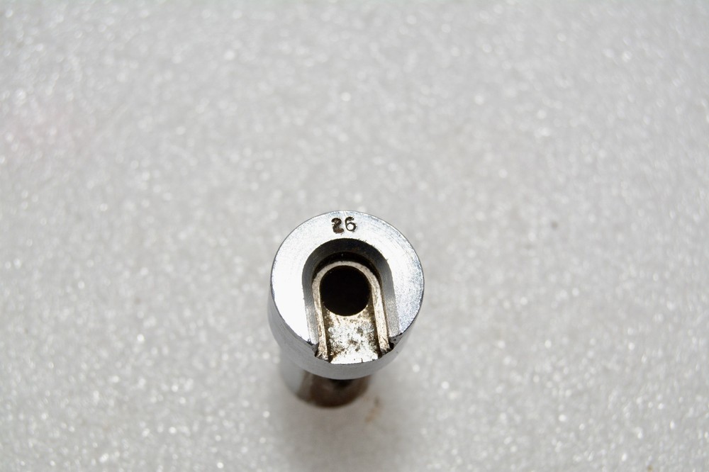 LYMAN "J TYPE" SHELL HOLDER 26