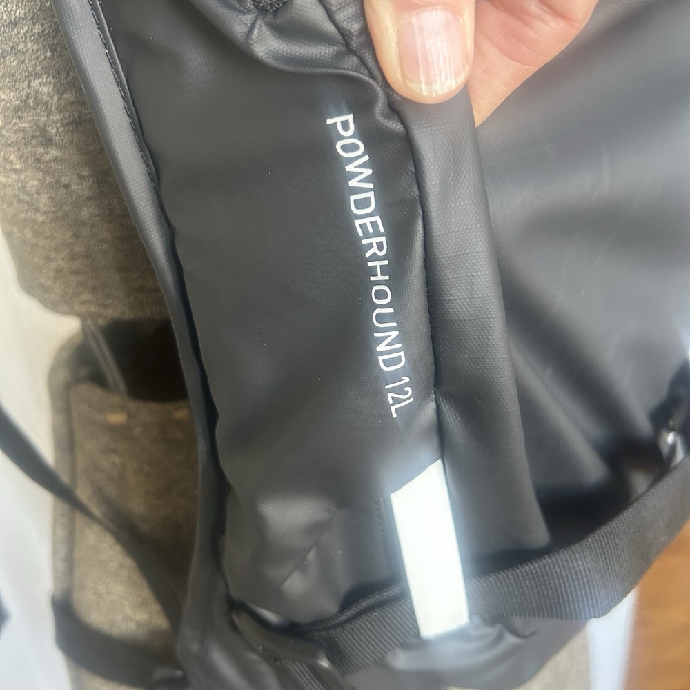 Camelback PowderHound 12L Hydration Pack Backpack Water Snow Shield Preowned