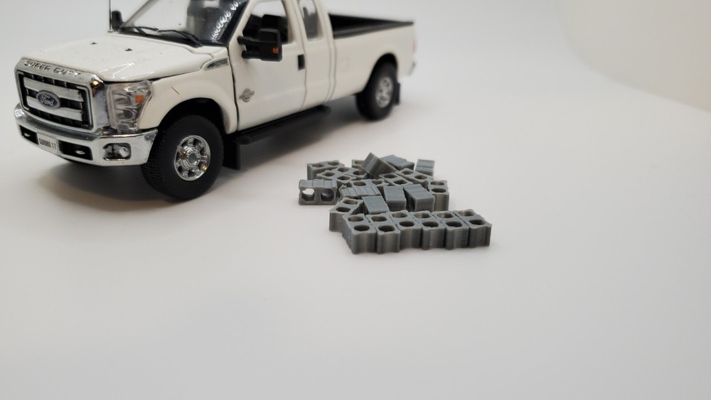 1/50 Scale Concrete Blocks *24 Pack*