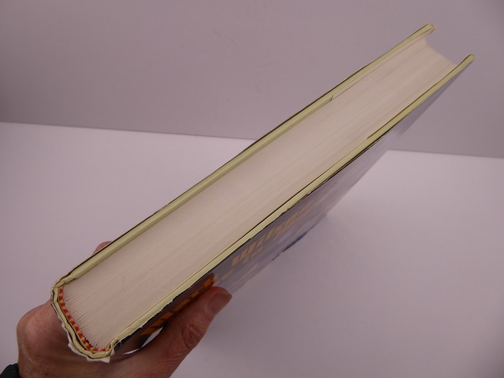 MARK WILSON COURSE IN MAGIC 1977 SIGNED HC BOOK -FORCING/IMPROMPTU/MENTALISM