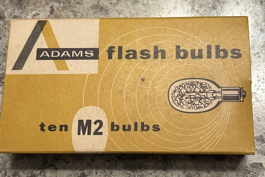 Adams M2B Flash Bulbs (count of 10)