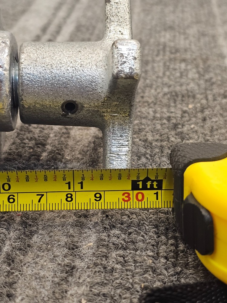 Global 988984 Swivel Hook Single Fork Forklift Hook Attachment 4000 Lbs. Cap.