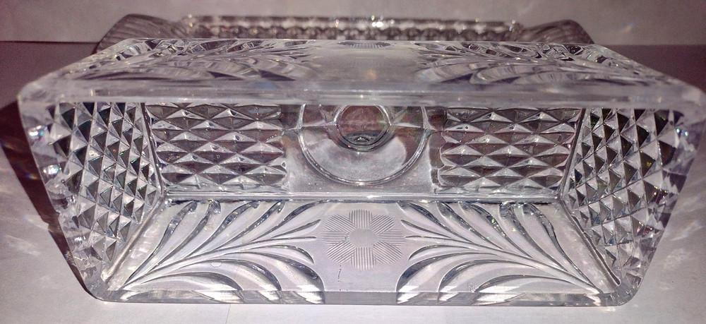 Clear Glass Rectangular Butter Dish W/ Lid Geometric Pattern Diamond