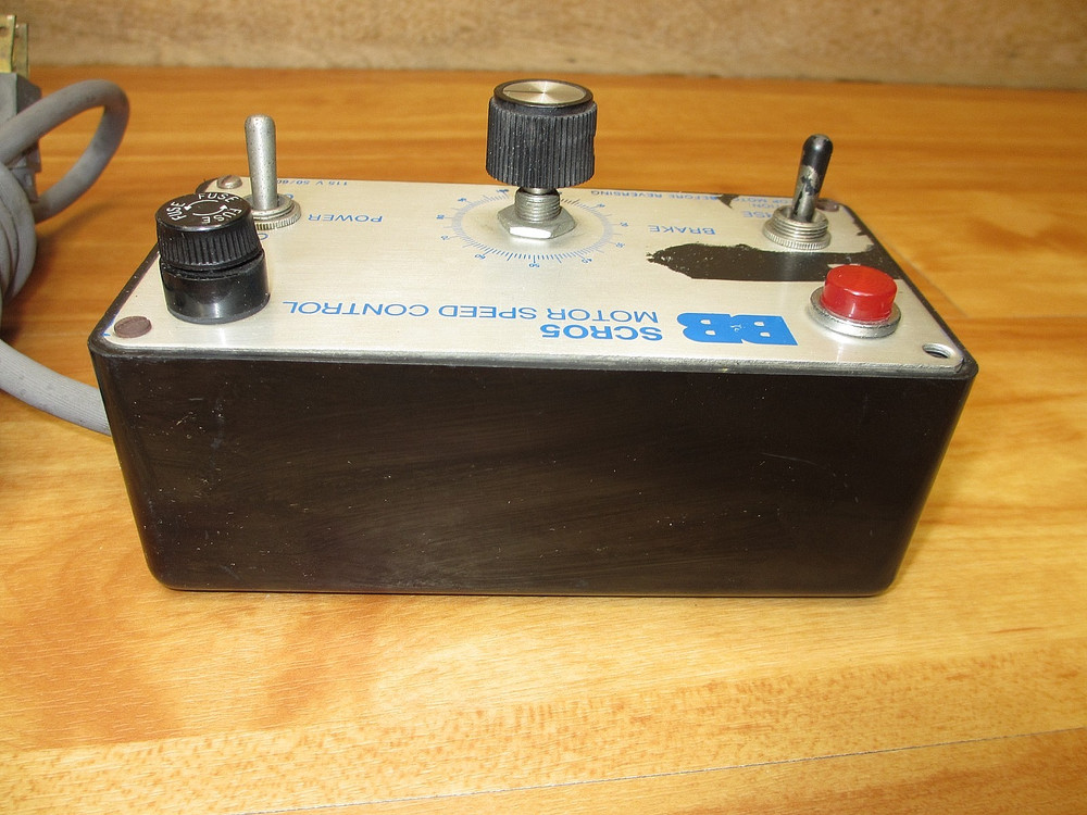B&B SCRO5 *USED POWERS UP* Motor Speed Control