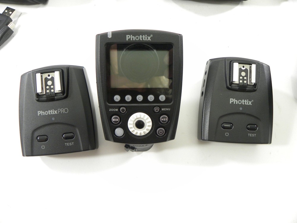 Phottix Flash's x2 with Transmitter and 2 Receivers