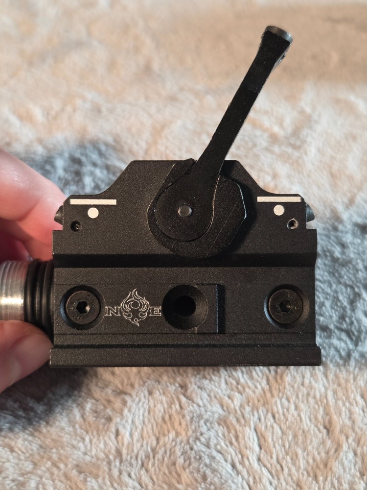 Night Evolution M952V Tactical Light Airsoft (Black) READ DESCRIPTION