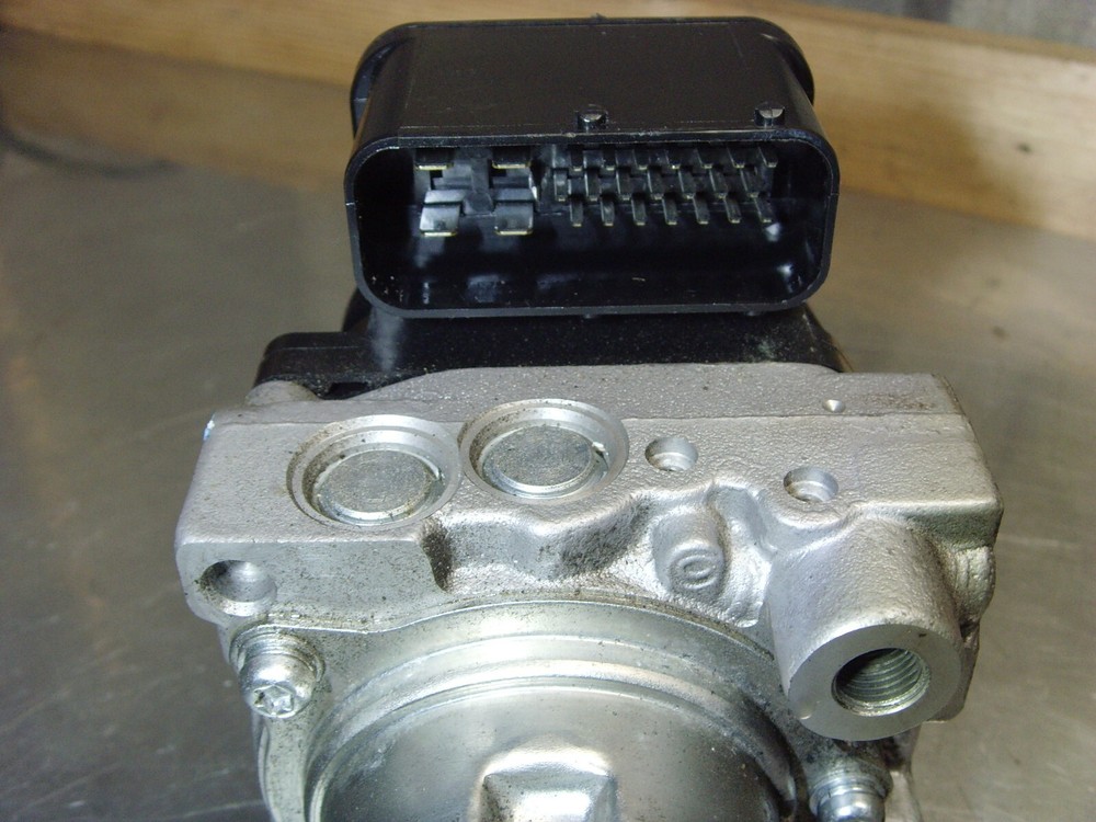 HONDA CBR600F ABS 2011-2013 ABS PUMP UNIT