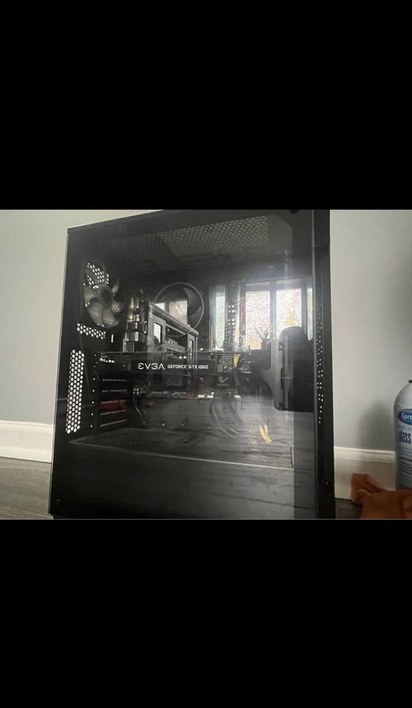 gaming pc desktop computer