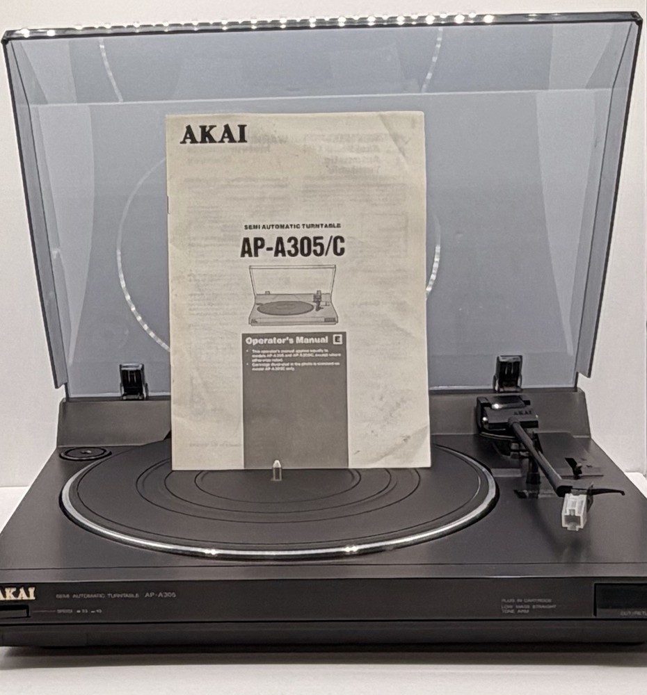 Vintage AKAI Semi Automatic Turntable A305C