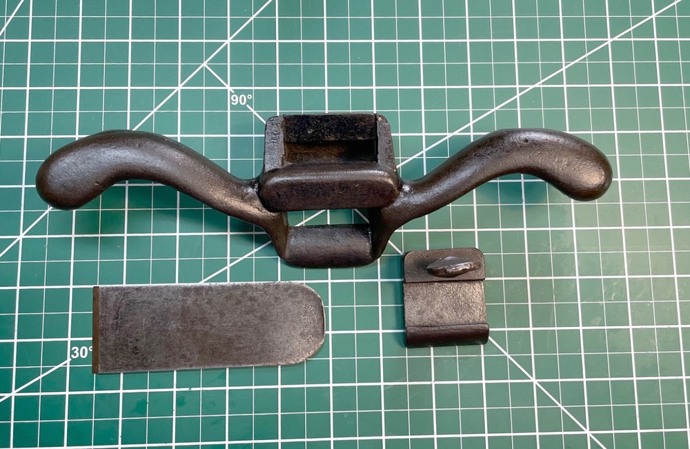 Gull Wing Cast Iron Spokeshave