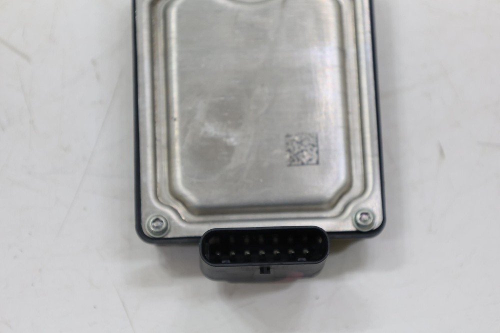 2017 - 2023 TESLA MODEL 3 CRUISE CONTROL DISTANCE SENSOR RADAR MODULE UNIT OEM