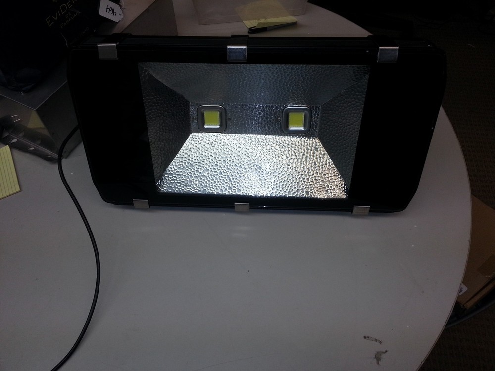 200W LED Floodlight Landscape Lamp Garden Flood Light