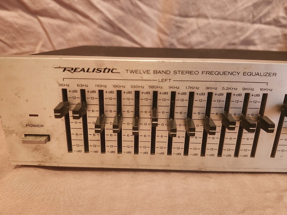 Realistic 31-2010 Stereo Frequency Equalizer