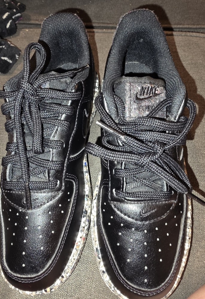 Size 1.5 - Nike Air Force 1 Low Recycled Wool Pack - Black