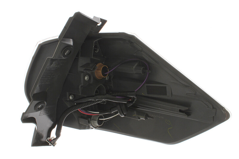 For 2014-2016 Nissan Rogue Tail Light Driver Side