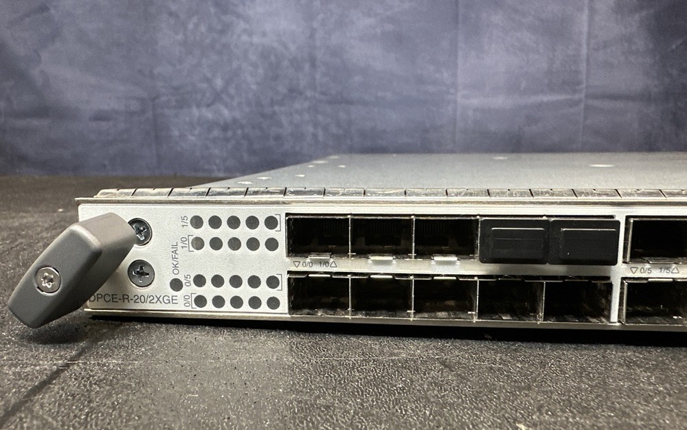 Juniper Networks DPCE-R-20/2XGE Specialty Switch