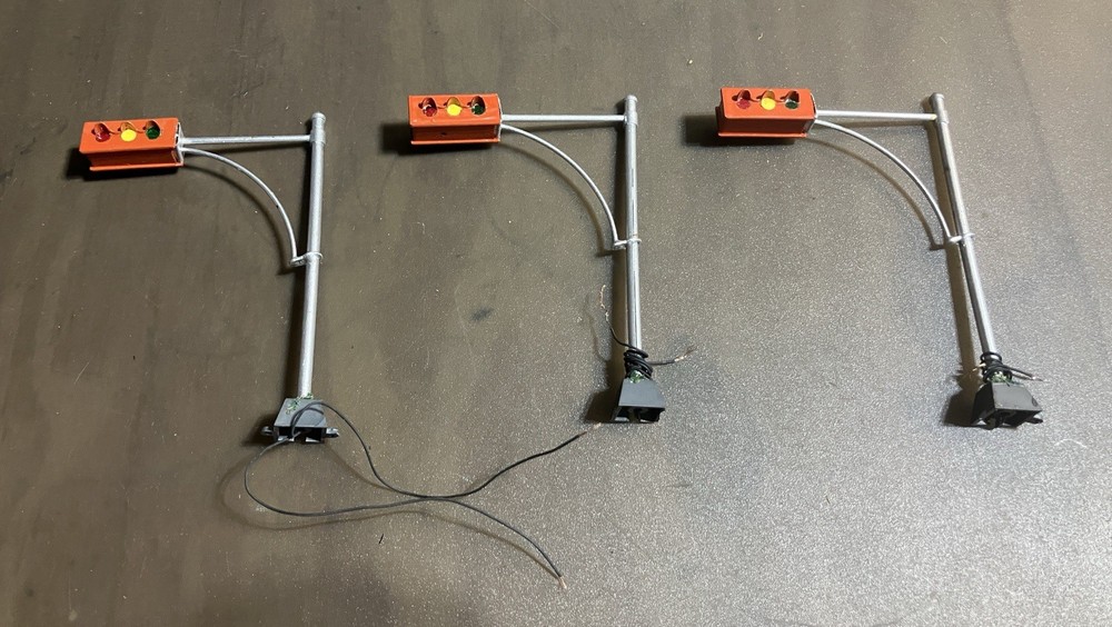 TYCO HO Traffic Light Lot (3)