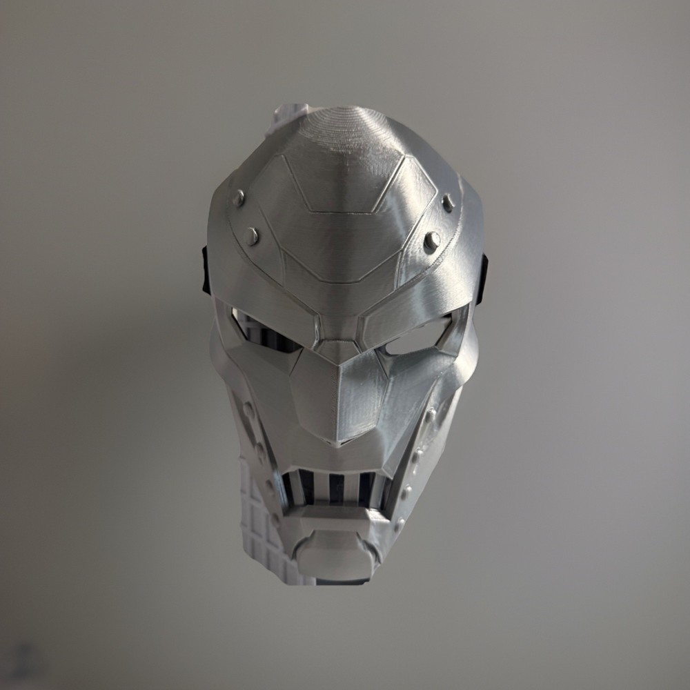 Fortnite Dr Doom Mask-Chrome Silver