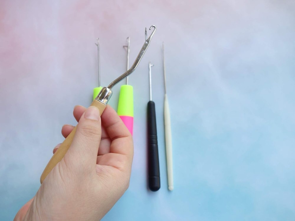 HAMIYELL Pack of 5 Different Sizes Latch Hook Crochet Needle Hook Tools for Brai