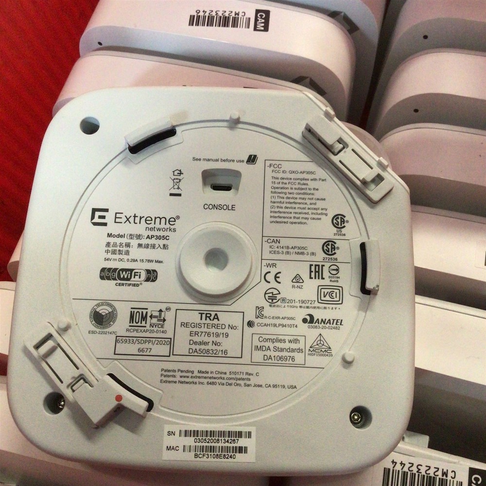 Lot of 37 Extreme Networks AP305C Access Points