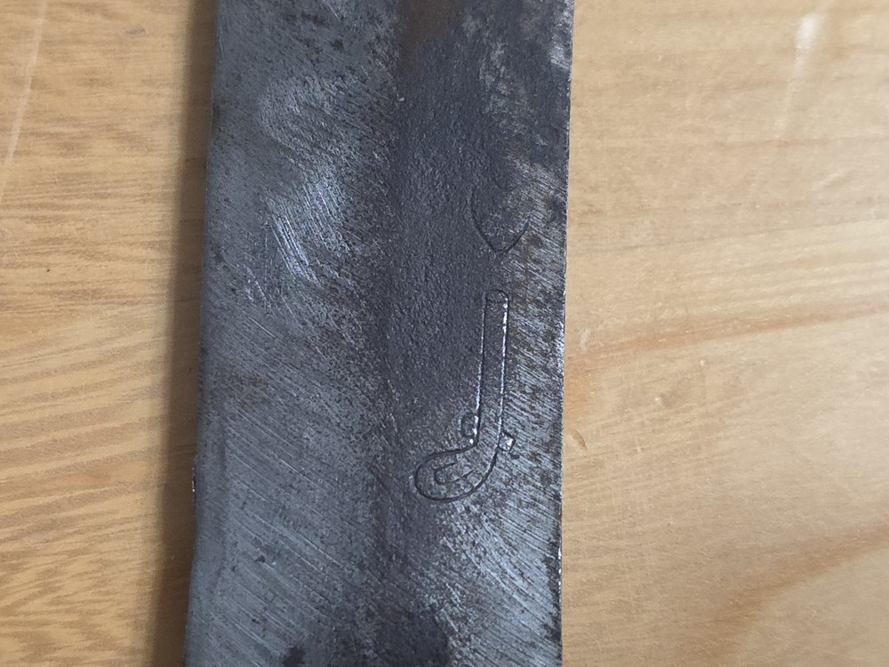 Jonathan Crookes Bowie Knife