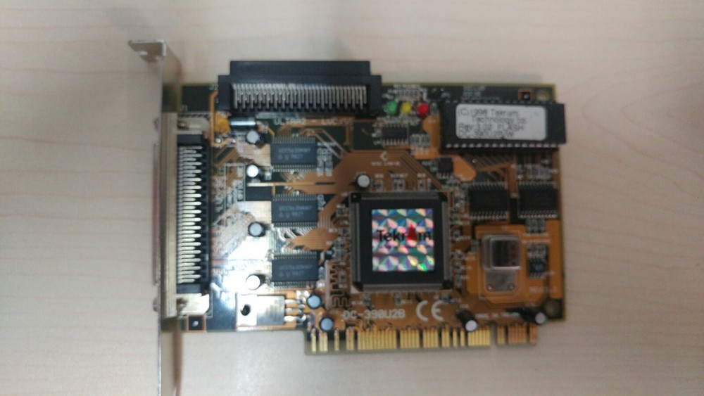 Tekrom DC-390-U2B SCSI Host Adapter DC-310/390 Series