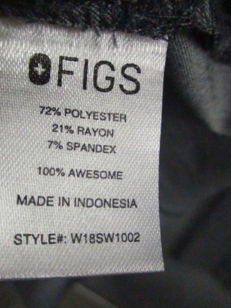 Figs Technical Collection Set Medium Gray Cargo Top Bottoms 2 Piece
