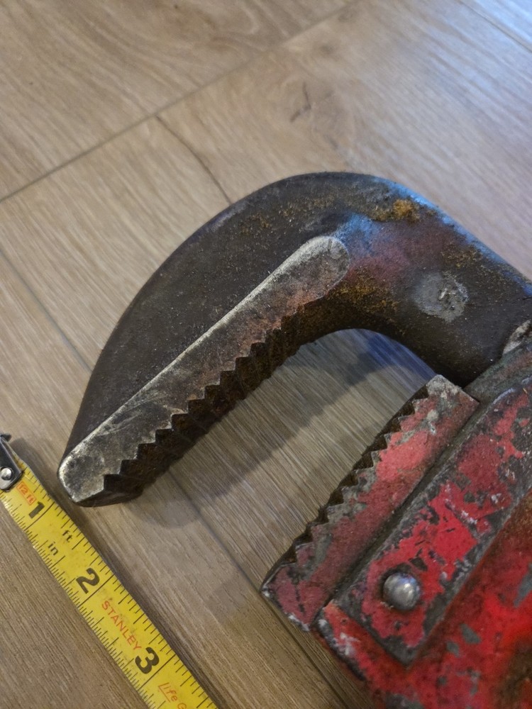Ridge Tool 36" Pipe Wrench