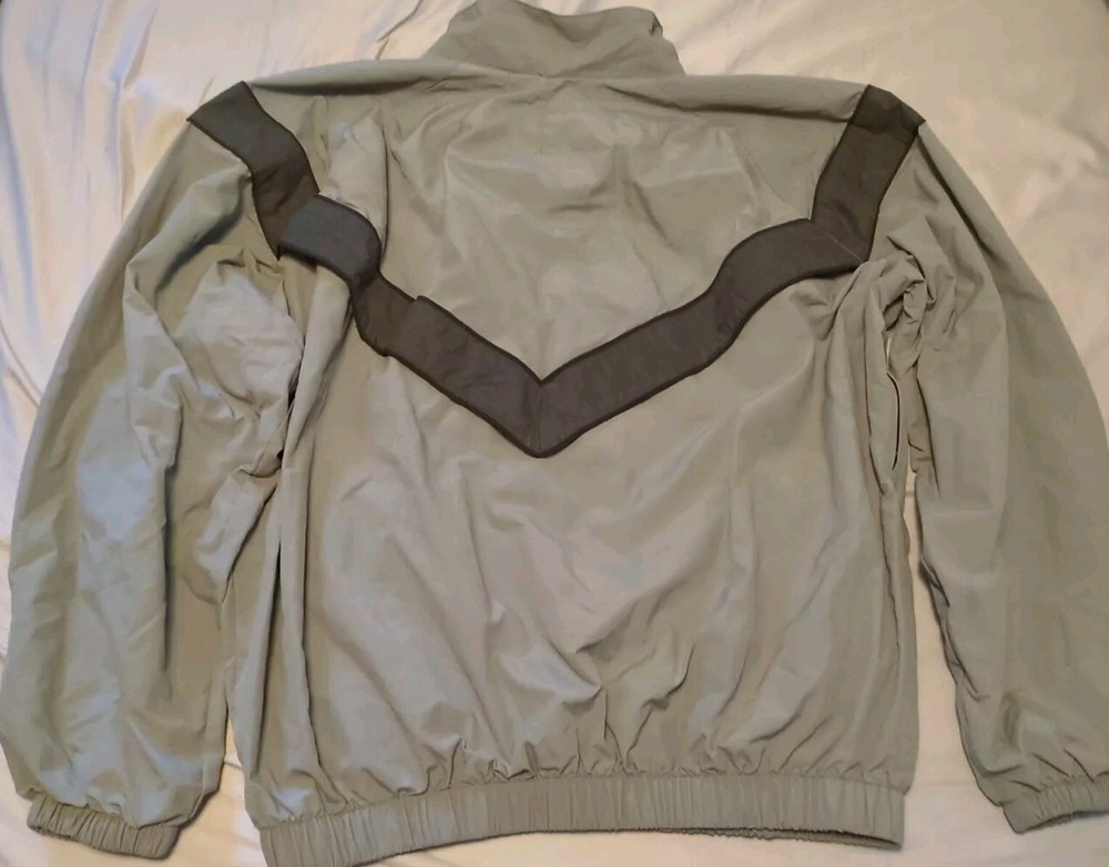 US ARMY PHYSICAL FITNESS UNIFORM JACKET MEDIUM REGULAR
