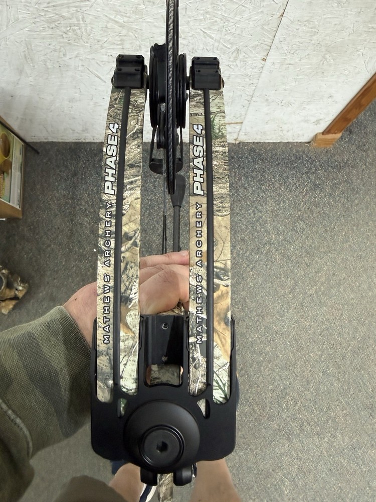 Mathews Phase 4 33 LH