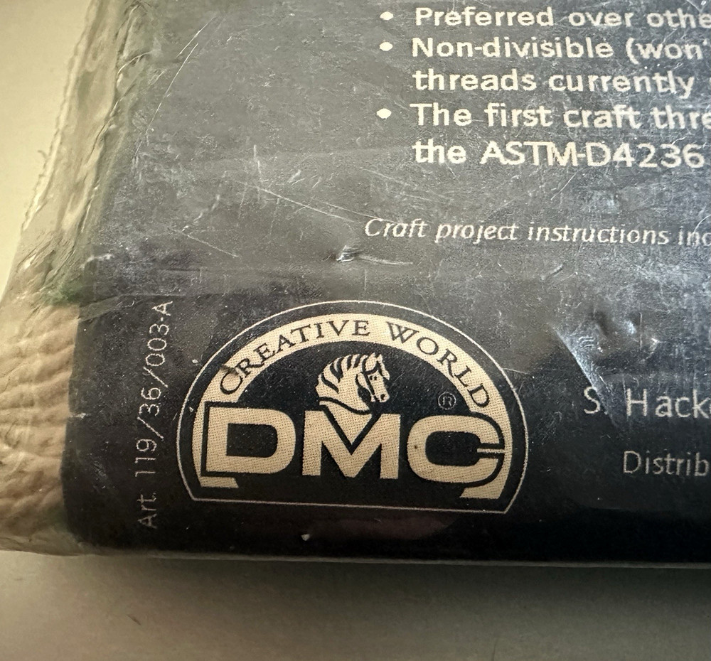 DMC Craft Thread Non-divisibile 33 Skeins For Crafting Projects Multicolor