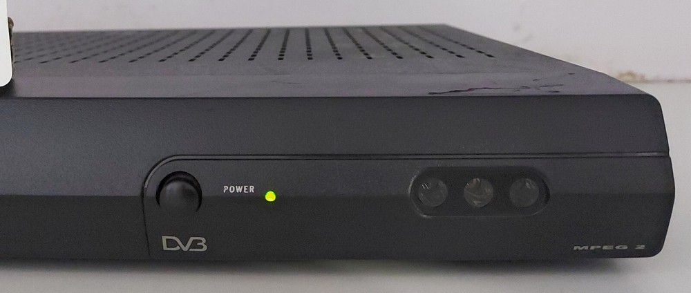 Bell Express 3100 DVB MPEG 2 Satellite Receiver 0824