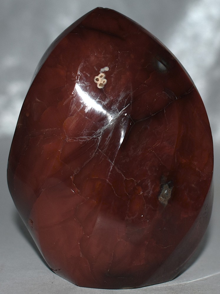 Beautiful Carnelian Flame 3.85"/591 Grams
