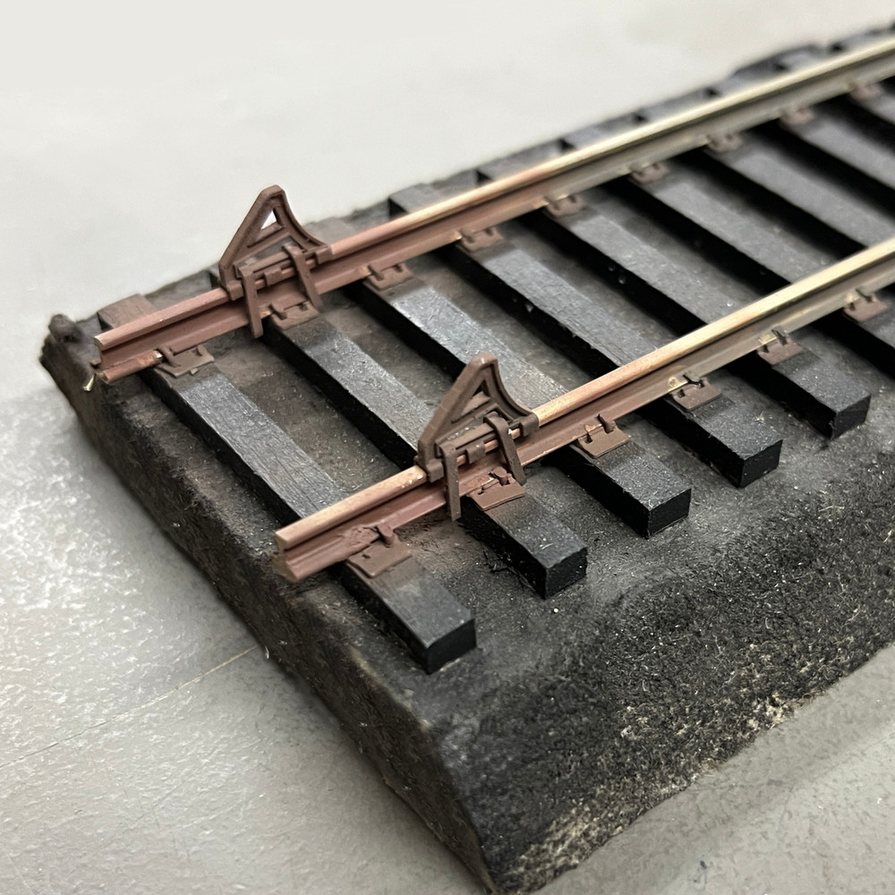 O Scale Wheel Stops
