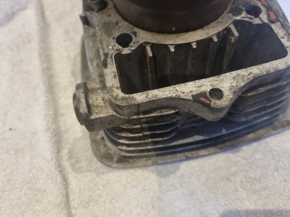 Kawasaki Z250 Cylinder