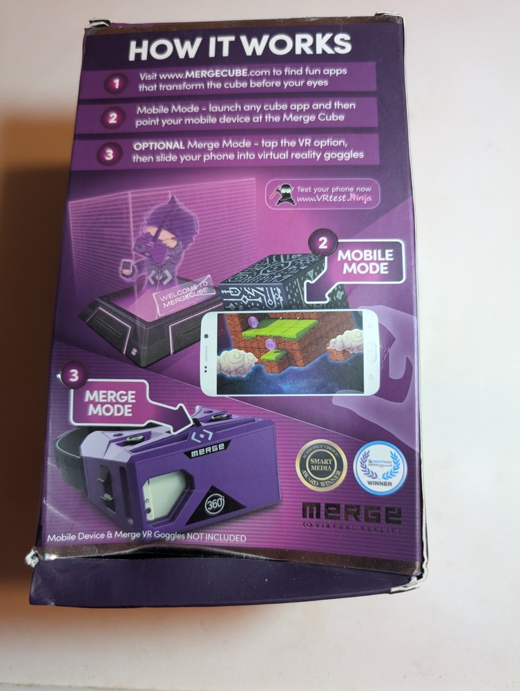 MERGE CUBE AR VR (Augmented Reality / Virtual Reality) Interactive Hologram