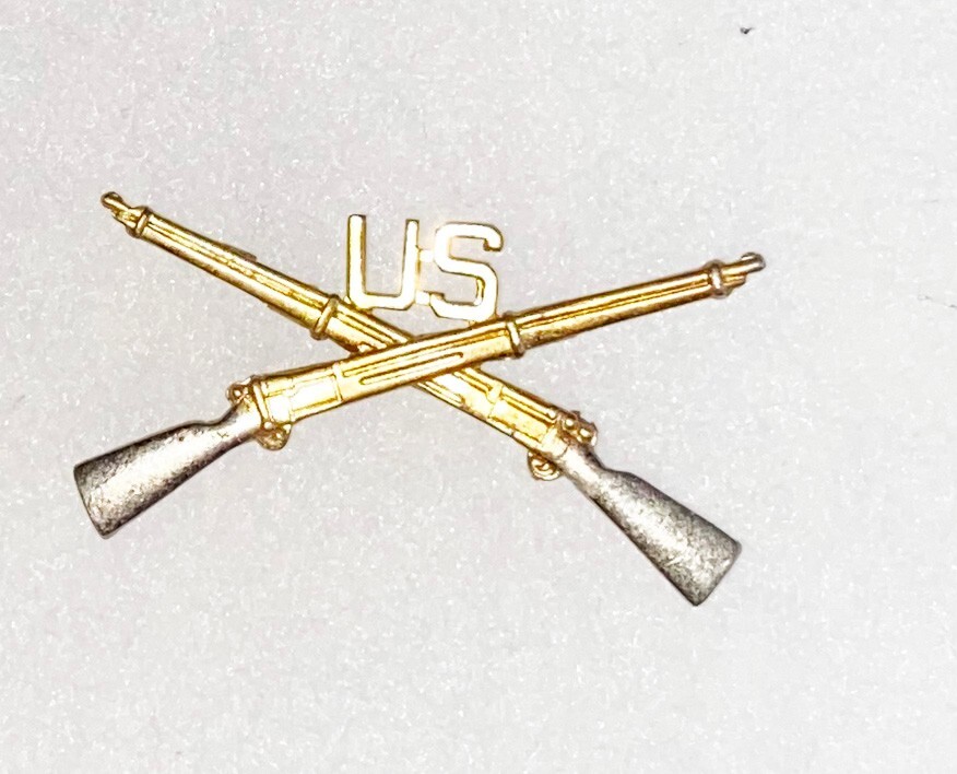Pre-WWI US Infantry Collar Device