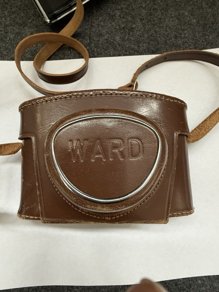 Vintage 35mm Ward 35 Camera Basic Lens With Leather Case Super Clean Functions!