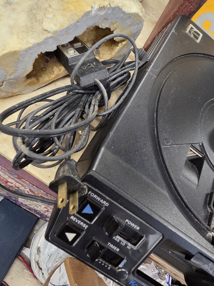 Kodak Carousel Slide Projector 5600