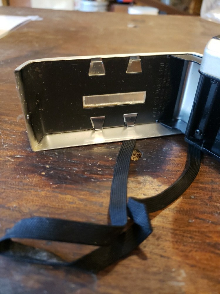 KODAK INSTAMATIC 404 CAMERA Untested