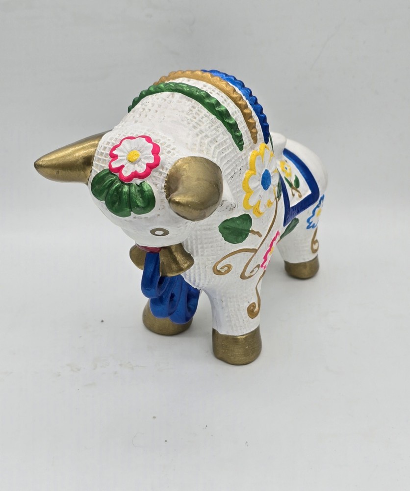 Pucara Bull–Peruvian HandPainted Ceramic Decor – Prosperity & Protection