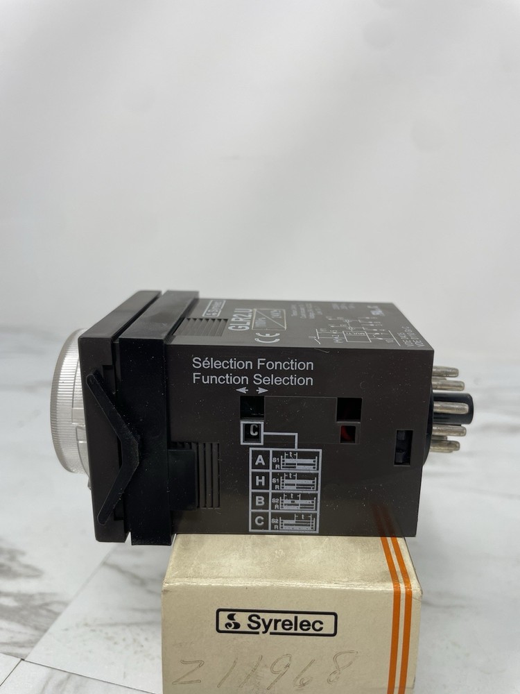 Crouzet GLR2.U Adjustable Time Delay Relay