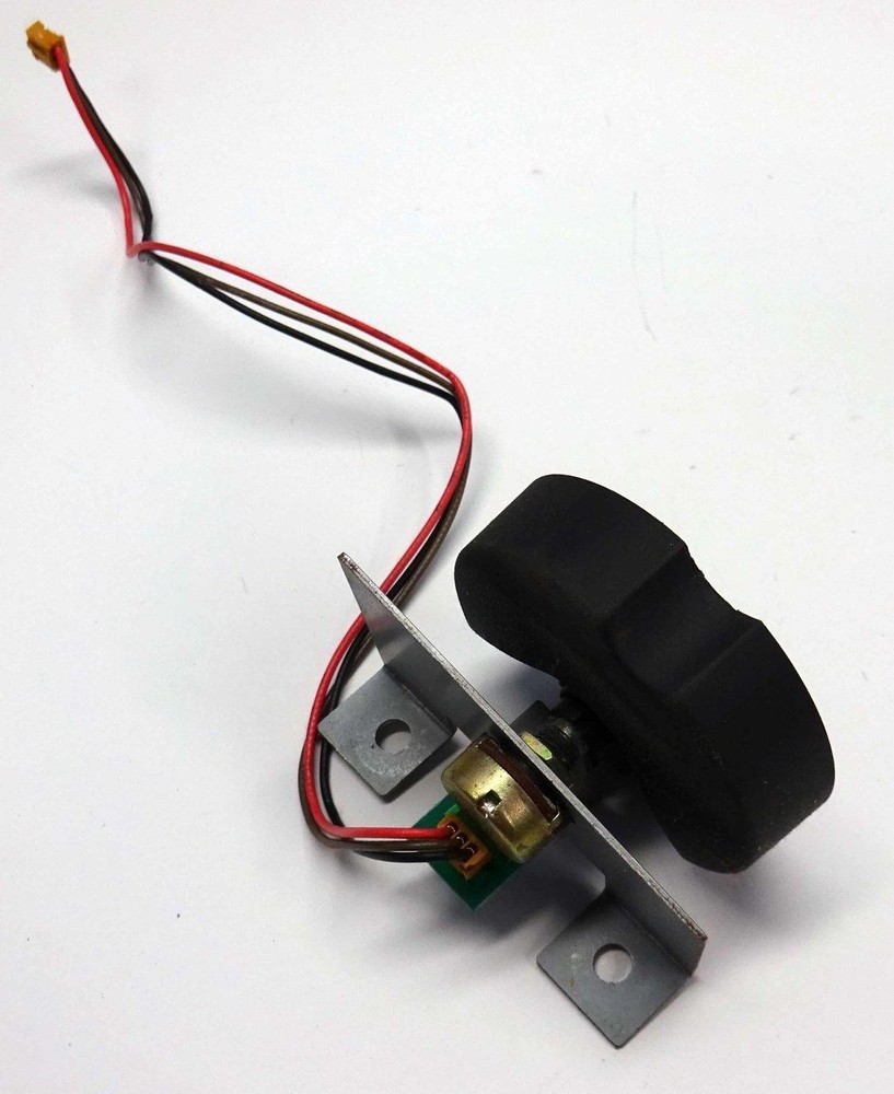 Alesis QuadraSynth Pitch Bend Wheel