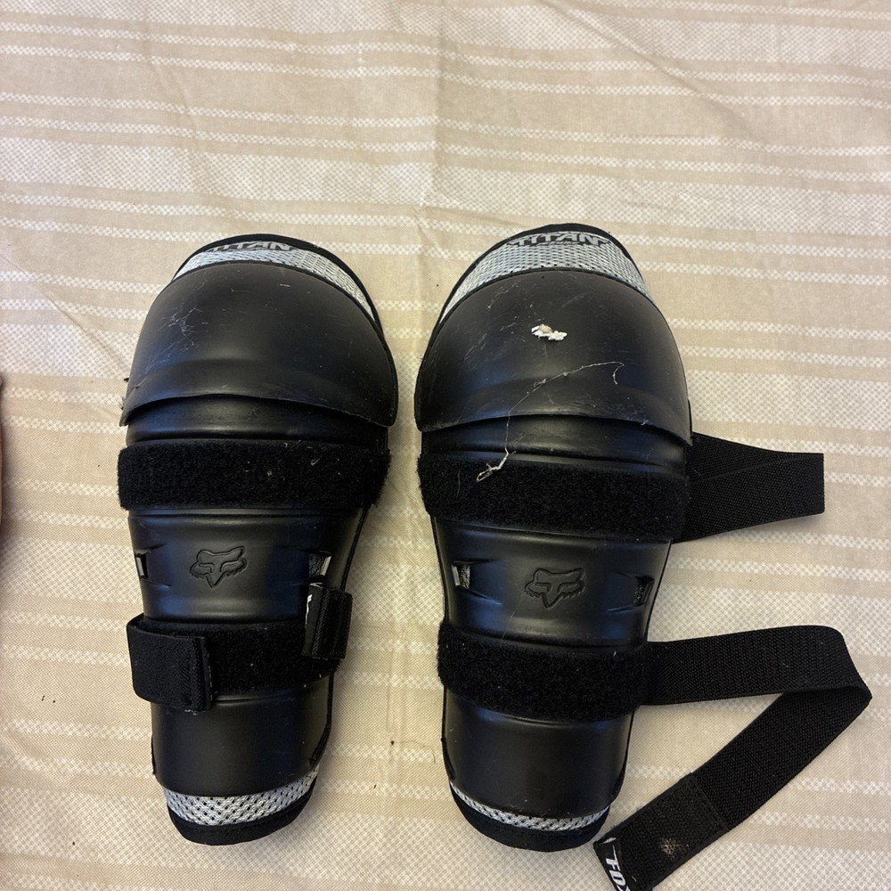 Fox Youth Knee Guards