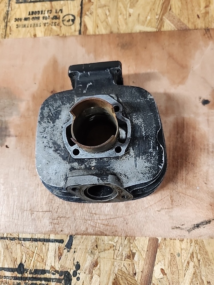 Yamaha 70's Yz80 Engine Cylinder