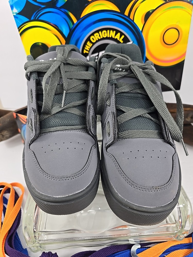 Heelys Motion plus Triple Charcoal Shoe Strings X 4 Tools Heel Cap Box New