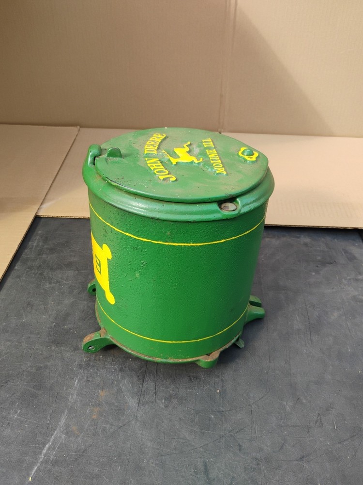 ANTIQUE JOHN DEERE CAST IRON CORN PLANTER BOX