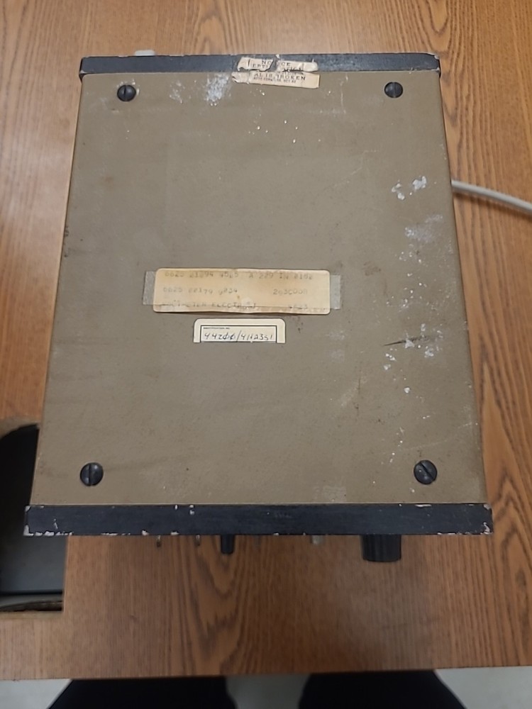 Ballantine AC voltmeter 3046a.