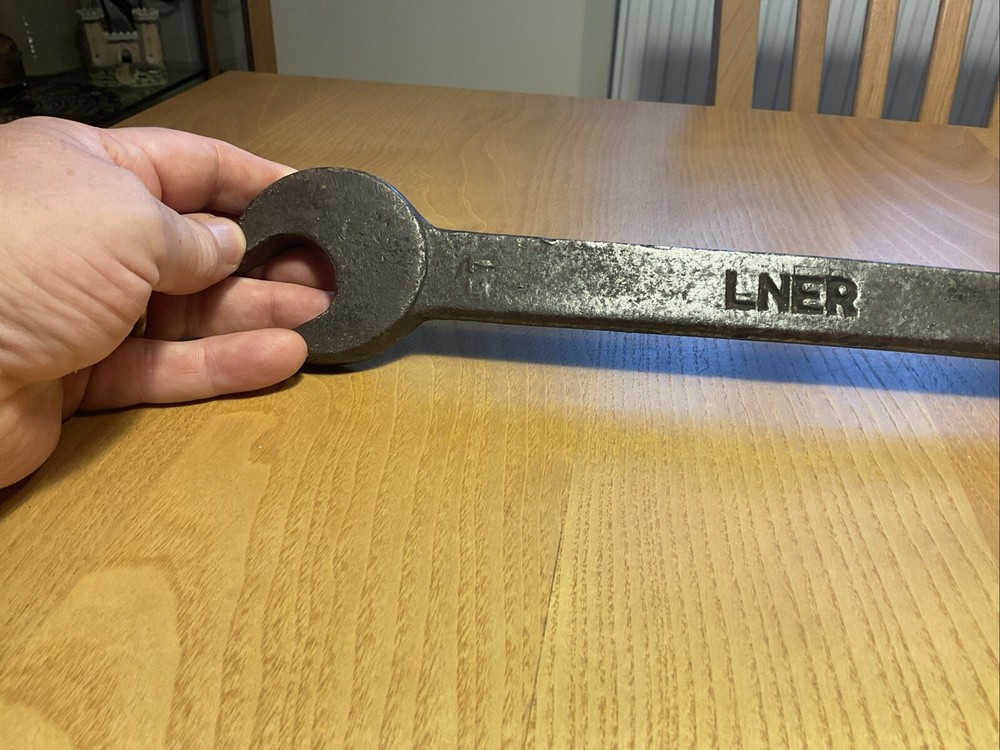 LNER Spanner Marked E7