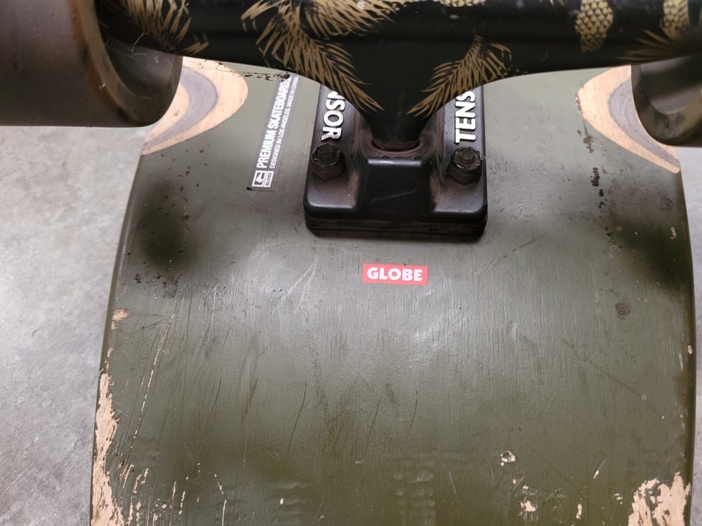 Longboard Skateboard 31" (Globe Melbourne)